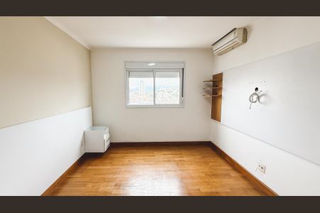 Apartamento à venda com 110m², 2 quartos e 2 vagasQuarto Suíte