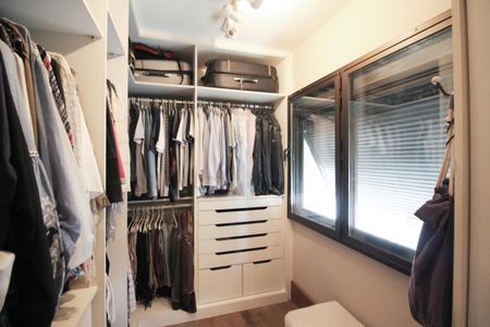 Apartamento à venda com 158m², 3 quartos e 3 vagasCloset da Suíte 1