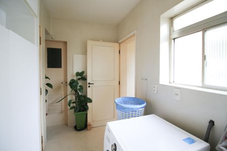 Apartamento à venda com 158m², 3 quartos e 3 vagasÁrea de Serviço