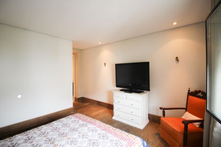 Apartamento à venda com 158m², 3 quartos e 3 vagasSuíte 1