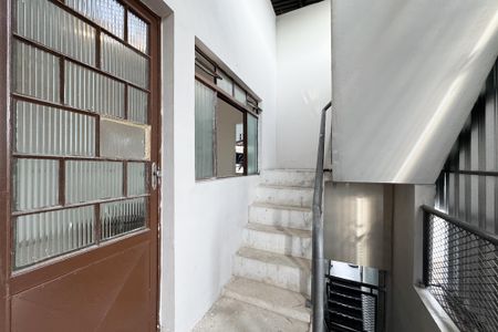 Casa para alugar com 90m², 2 quartos e 1 vagaHall