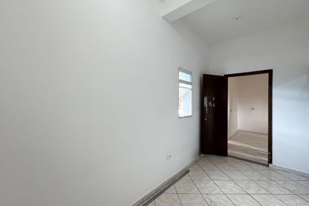 Casa para alugar com 90m², 2 quartos e 1 vagaQuarto 1