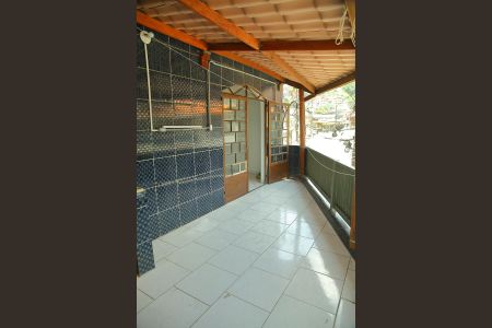 Casa para alugar com 90m², 2 quartos e 1 vagaÁrea de Serviço