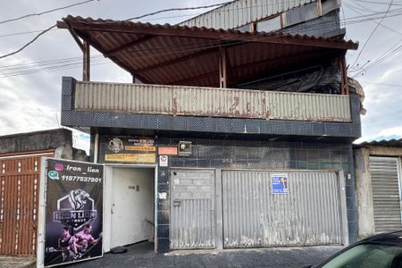 Casa para alugar com 90m², 2 quartos e 1 vagaFachada 