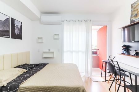 Studio - Quarto e Cozinha de kitnet/studio para alugar com 1 quarto, 26m² em Butantã, São Paulo