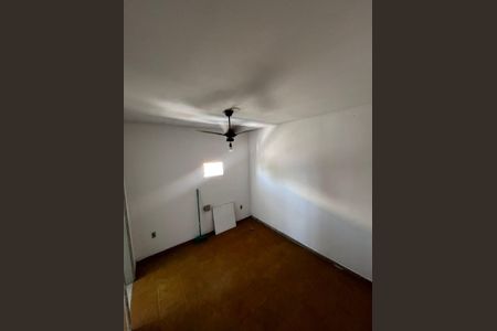 Quarto de apartamento para alugar com 2 quartos, 70m² em Jardim Catarina, São Gonçalo