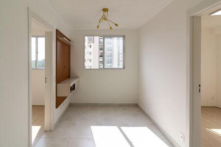 Apartamento para alugar com 34m², 2 quartos e sem vaga Apartamento para alugar com 34m², 2 quartos e sem vagaSala