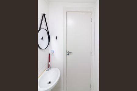 Apartamento para alugar com 34m², 2 quartos e sem vaga Apartamento para alugar com 34m², 2 quartos e sem vagaBanheiro