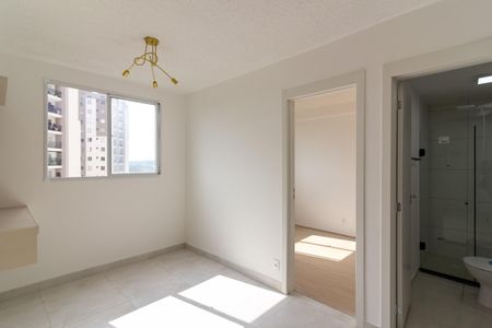 Sala de apartamento para alugar com 2 quartos, 34m² em Usina Piratininga, São Paulo