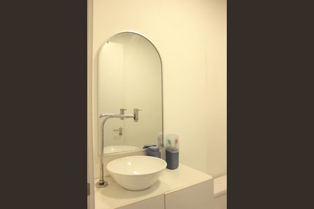 Apartamento à venda com 36m², 2 quartos e sem vagaBanheiro 