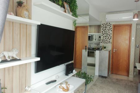 Sala de apartamento para alugar com 2 quartos, 56m² em Vila Matias, Santos