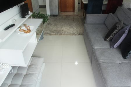 Sala de apartamento para alugar com 2 quartos, 56m² em Vila Matias, Santos