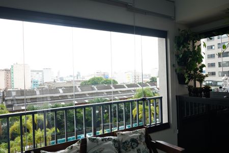 Apartamento para alugar com 50m², 2 quartos e 1 vagaSacada