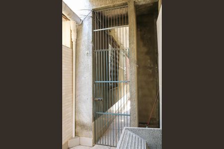 Casa de condomínio para alugar com 56m², 2 quartos e sem vaga Casa de condomínio para alugar com 56m², 2 quartos e sem vagaEntrada