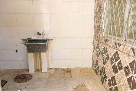 Casa de condomínio para alugar com 56m², 2 quartos e sem vaga Casa de condomínio para alugar com 56m², 2 quartos e sem vagaÁrea de Serviço