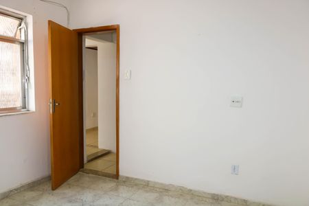 Casa de condomínio para alugar com 56m², 2 quartos e sem vaga Casa de condomínio para alugar com 56m², 2 quartos e sem vagaQuarto 1