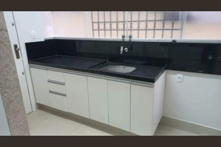 Apartamento para alugar com 3 quartos, 131m² em Sion, Belo Horizonte