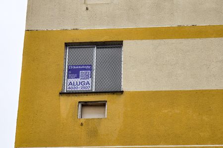 Apartamento para alugar com 48m², 2 quartos e 1 vagaFachada do bloco + placa