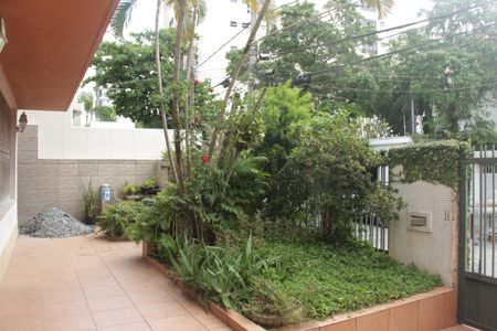 Casa para alugar com 250m², 3 quartos e 5 vagasJardim