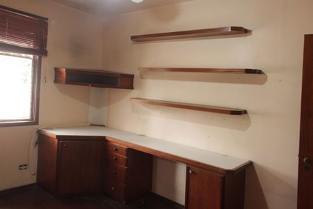 Casa para alugar com 250m², 3 quartos e 5 vagasSuíte 2