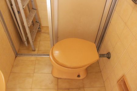 Casa para alugar com 250m², 3 quartos e 5 vagasBanheiro de serviço