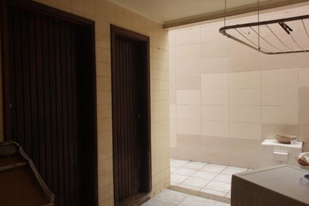 Casa para alugar com 250m², 3 quartos e 5 vagasÁrea de Serviço