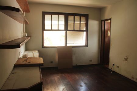 Casa para alugar com 250m², 3 quartos e 5 vagasSuíte 1