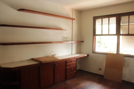 Casa para alugar com 250m², 3 quartos e 5 vagasSuíte 1