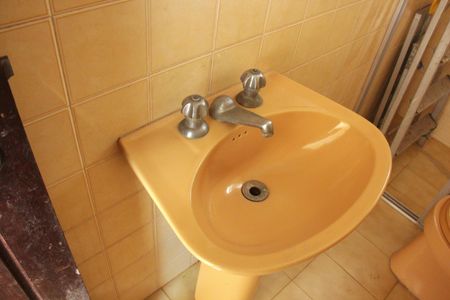 Casa para alugar com 250m², 3 quartos e 5 vagasBanheiro de serviço