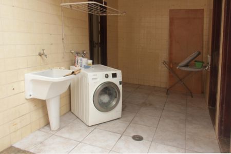 Casa para alugar com 250m², 3 quartos e 5 vagasÁrea de Serviço