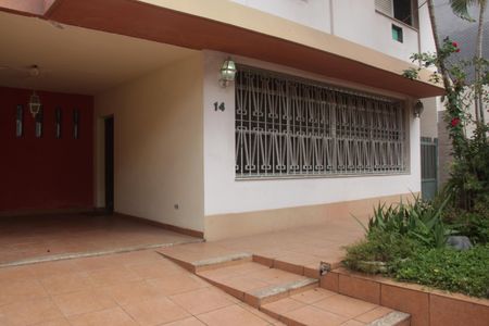 Casa para alugar com 250m², 3 quartos e 5 vagasGaragem