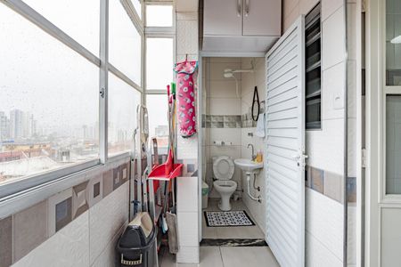 Apartamento à venda com 70m², 2 quartos e 1 vaga Apartamento à venda com 70m², 2 quartos e 1 vagaÁrea de Serviço