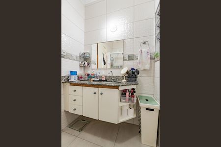 Apartamento à venda com 70m², 2 quartos e 1 vaga Apartamento à venda com 70m², 2 quartos e 1 vagaBanheiro