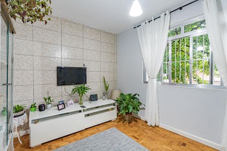 Apartamento à venda com 70m², 2 quartos e 1 vaga Apartamento à venda com 70m², 2 quartos e 1 vagaSala