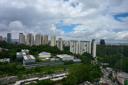 Vista de kitnet/studio à venda com 1 quarto, 40m² em Panamby, São Paulo