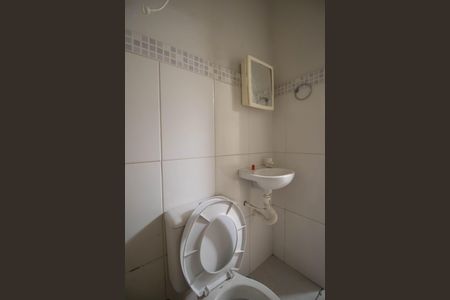 Casa para alugar com 50m², 2 quartos e sem vagaBanheiro