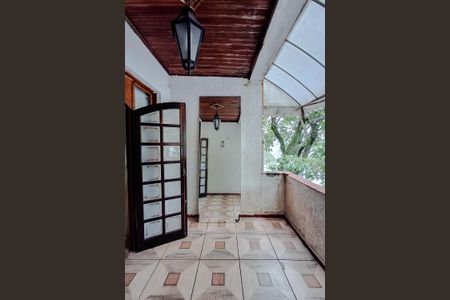 Casa para alugar com 180m², 3 quartos e sem vaga Casa para alugar com 180m², 3 quartos e sem vagaVaranda do Quarto 3