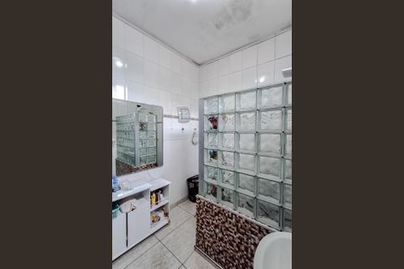 Casa para alugar com 180m², 3 quartos e sem vaga Casa para alugar com 180m², 3 quartos e sem vagaBanheiro