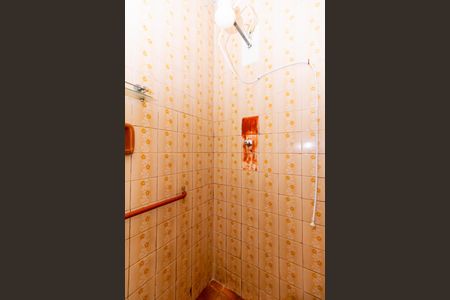 Casa para alugar com 90m², 2 quartos e 1 vaga Casa para alugar com 90m², 2 quartos e 1 vagaBanheiro Social