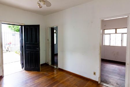 Casa para alugar com 2 quartos, 90m² em Sagrada Família, Belo Horizonte