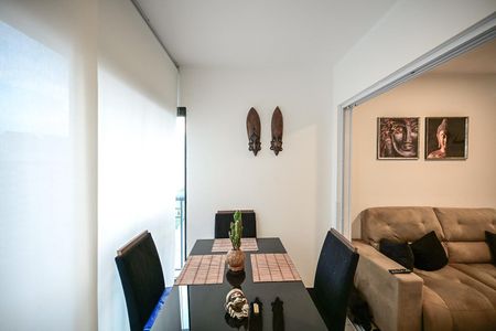 Apartamento para alugar com 38m², 1 quarto e 1 vagaVaranda