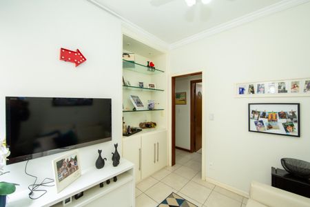 Apartamento à venda com 100m², 3 quartos e 1 vaga Apartamento à venda com 100m², 3 quartos e 1 vagaQUARTO2