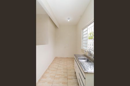 Cozinha de casa para alugar com 2 quartos, 80m² em Jardim Brasil (zona Norte), São Paulo