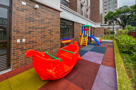 Apartamento para alugar com 117m², 3 quartos e 3 vagasÁrea comum - Playground