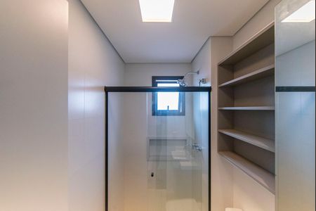 Apartamento para alugar com 117m², 3 quartos e 3 vagasBanheiro do Quarto 2 