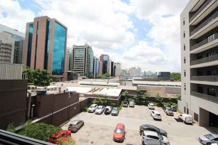 Vista de kitnet/studio para alugar com 1 quarto, 27m² em Vila Olímpia, São Paulo