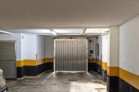 Apartamento à venda com 102m², 3 quartos e 1 vagaÁrea comum - Portão da garagem