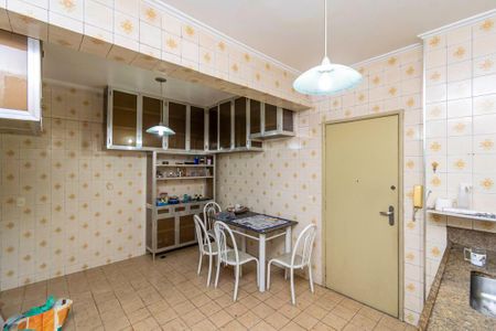 Apartamento à venda com 102m², 3 quartos e 1 vagaCozinha