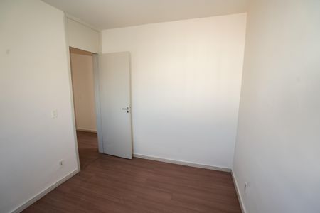 Apartamento à venda com 70m², 3 quartos e 1 vagaQuarto 2