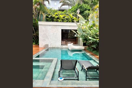 Casa de condomínio à venda com 500m², 4 quartos e 3 vagas